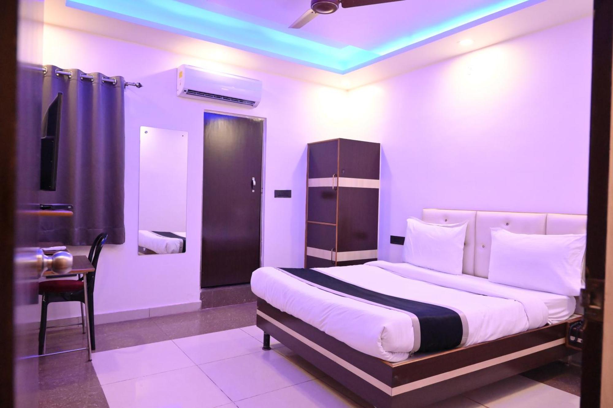 Hotel Riddhi Regency *