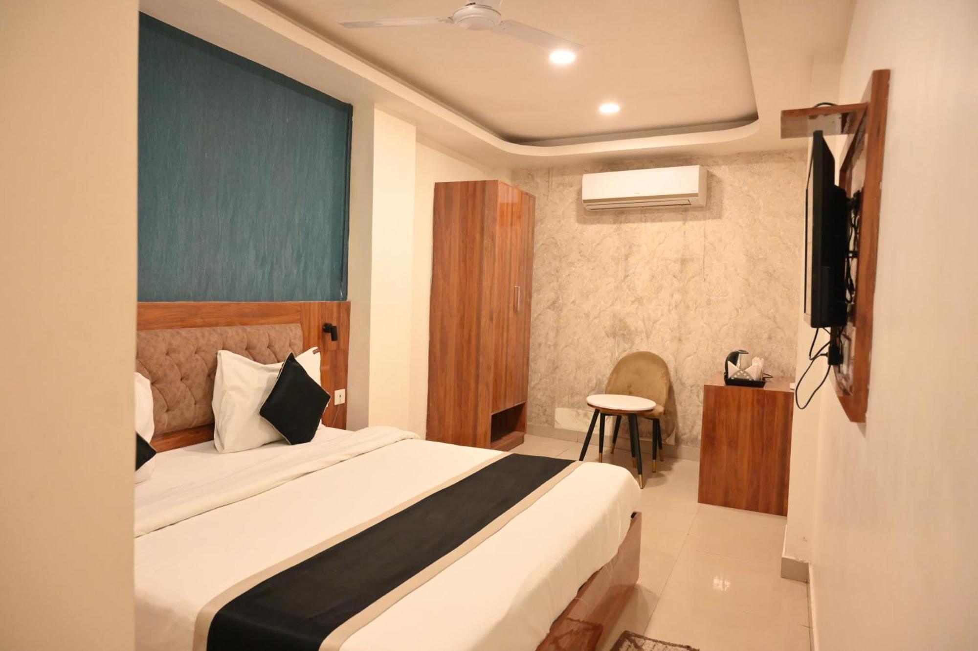 Hotel Riddhi Palace